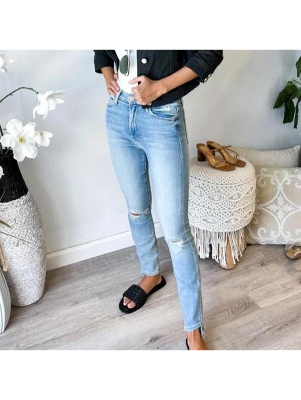 MOTHER The Stunner Zip Ankle Step Fray in Rolling in the Bushes